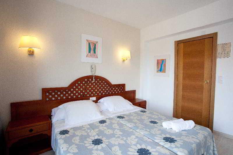 Bj Playamar Hotel & Apartamentos S'Illot  Exteriör bild