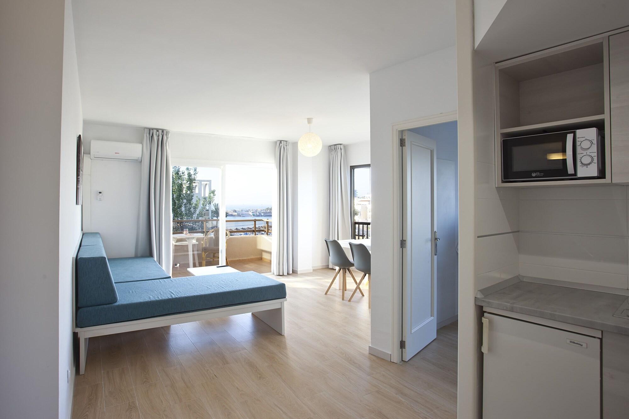 Bj Playamar Hotel & Apartamentos S'Illot  Exteriör bild
