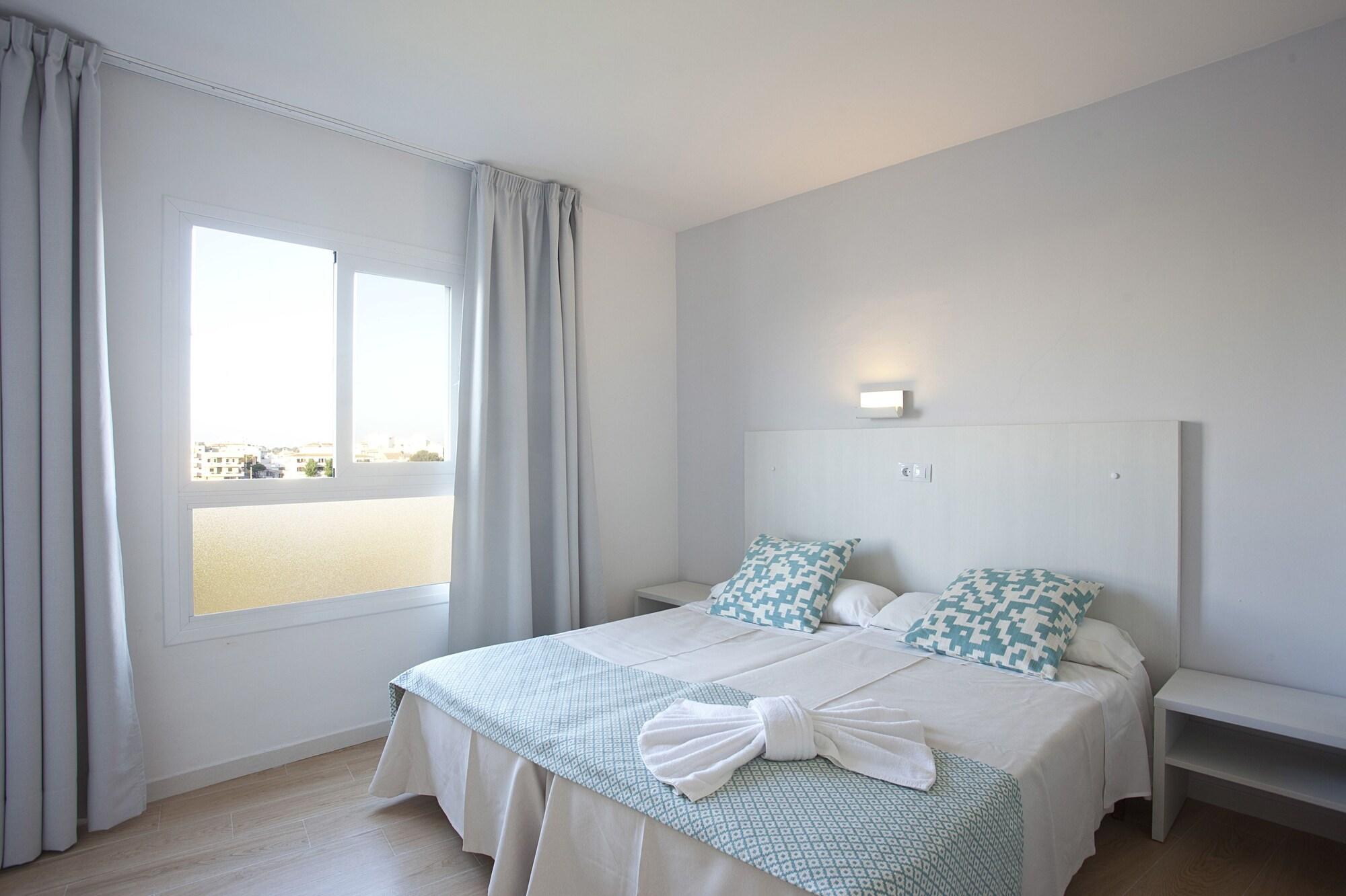 Bj Playamar Hotel & Apartamentos S'Illot  Exteriör bild