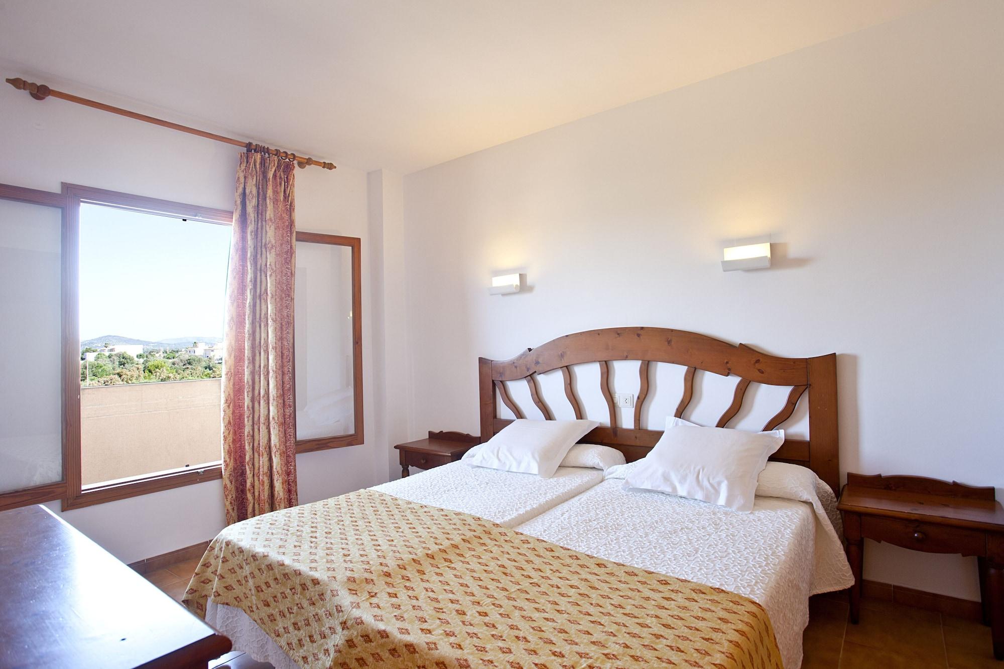 Bj Playamar Hotel & Apartamentos S'Illot  Exteriör bild