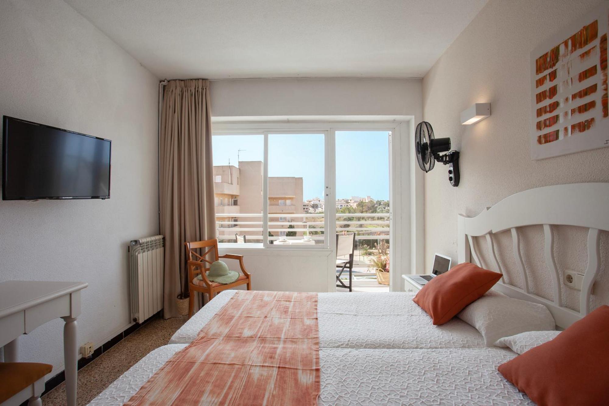 Bj Playamar Hotel & Apartamentos S'Illot  Exteriör bild
