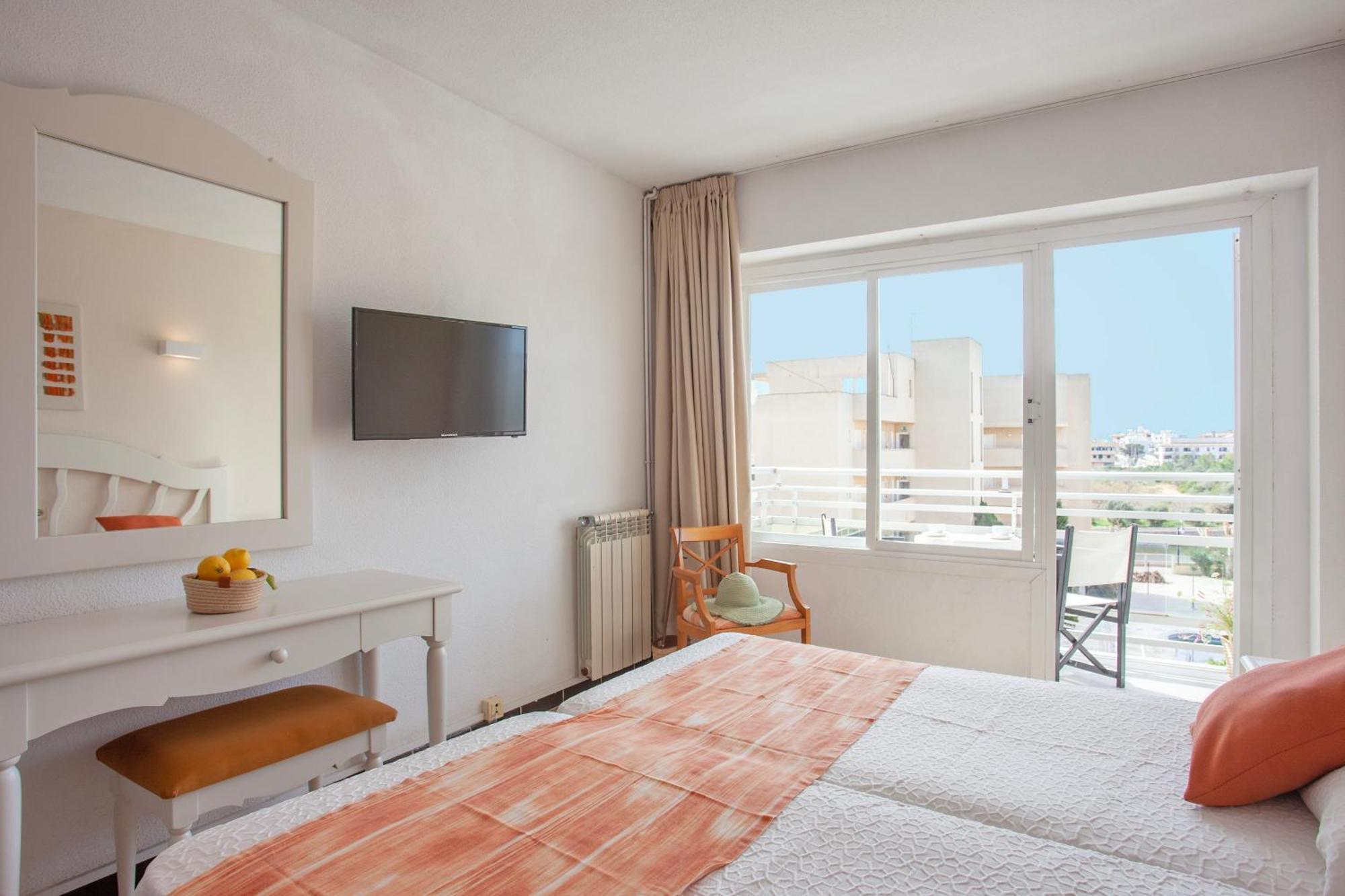 Bj Playamar Hotel & Apartamentos S'Illot  Exteriör bild