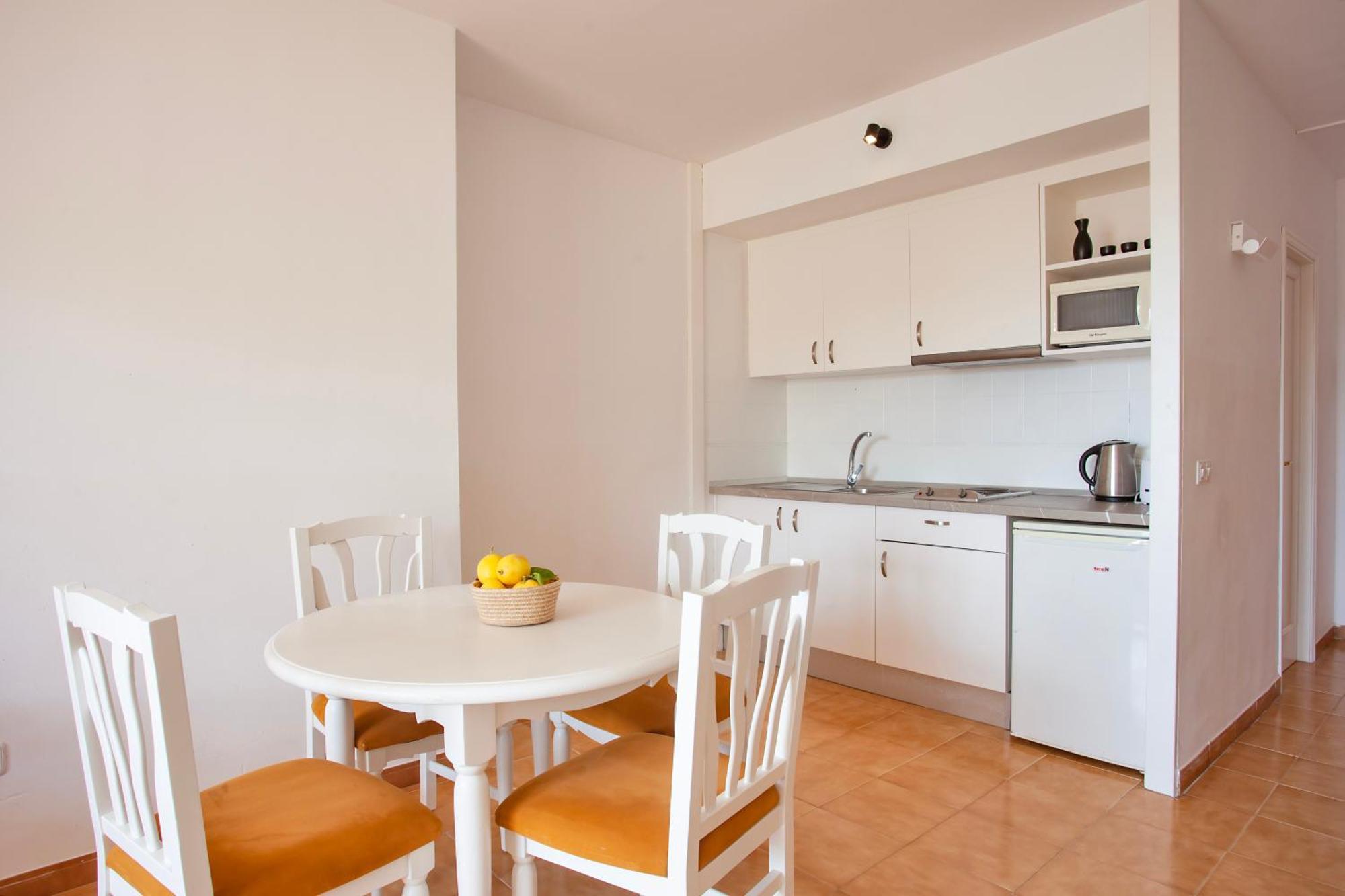 Bj Playamar Hotel & Apartamentos S'Illot  Exteriör bild