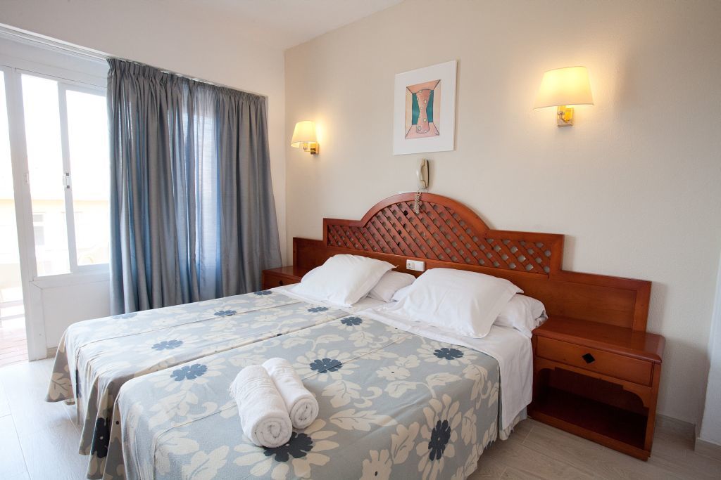 Bj Playamar Hotel & Apartamentos S'Illot  Exteriör bild