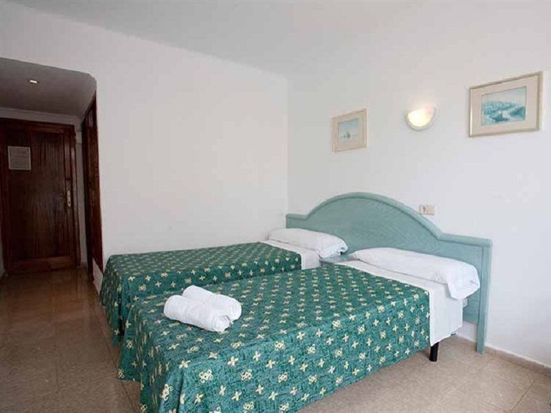 Bj Playamar Hotel & Apartamentos S'Illot  Exteriör bild
